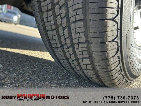 Used 2017 Chevrolet Express 2500 LS image 24