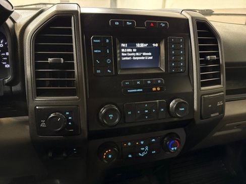 Used 2022 Ford F350 XL w/ Power Equipment Group image 25