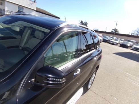 Used 2014 Mercedes-Benz ML 350 2WD image 35