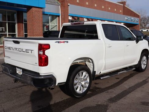 Used 2022 Chevrolet Silverado 1500 LT image 34