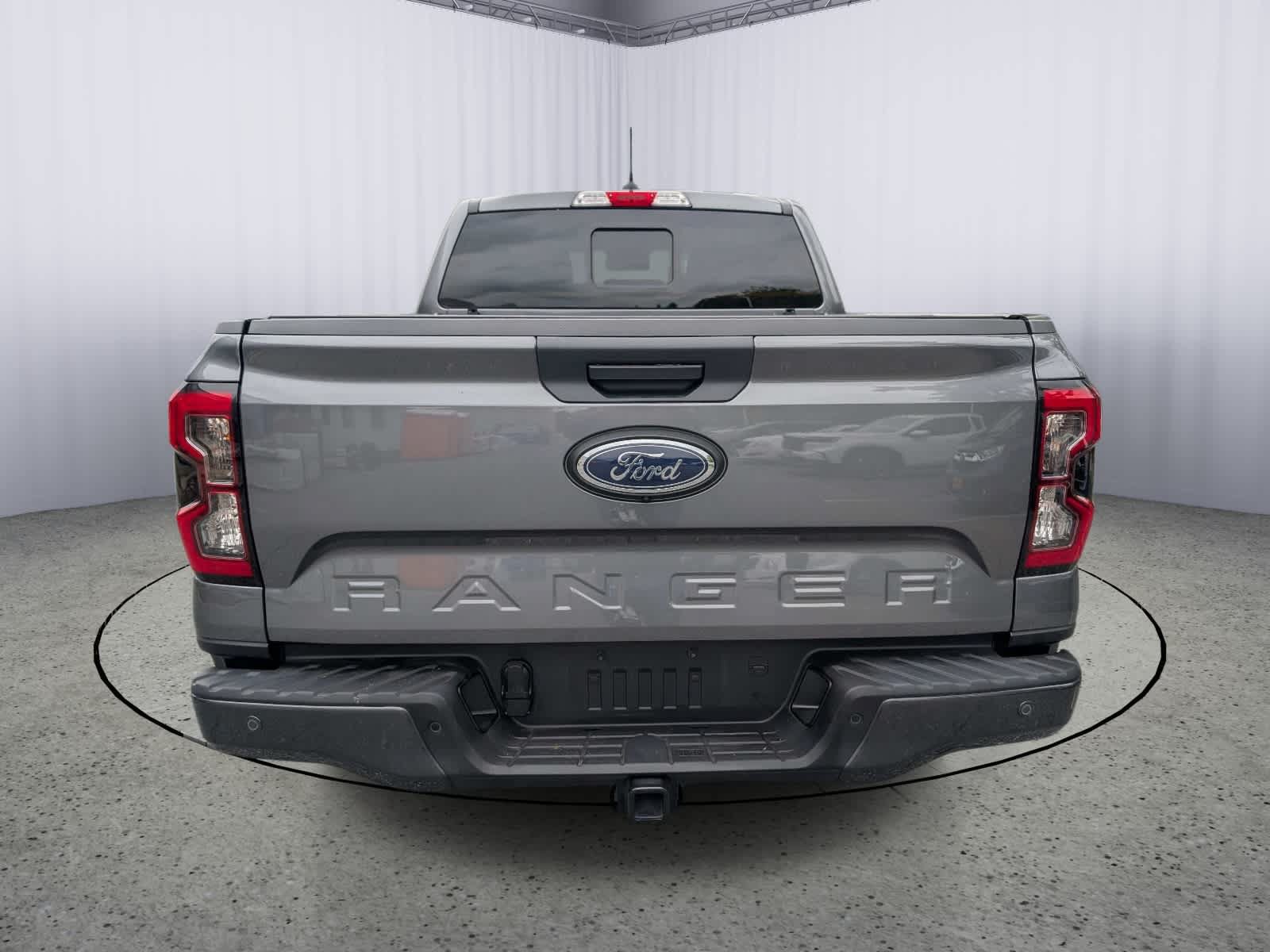 Used 2025 Ford Ranger Lariat w/ FX4 Off-Road Package AWD/4WD image 4