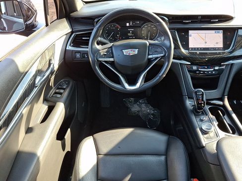 Used 2021 Cadillac XT6 Premium Luxury w/ LPO, Floor Liner Package image 12