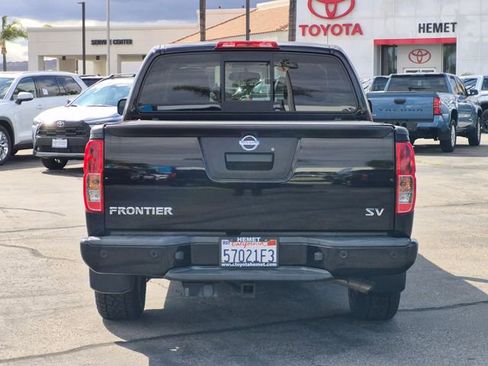 Used 2021 Nissan Frontier SV RWD image 7
