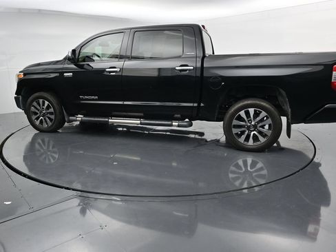 Used 2019 Toyota Tundra Limited w/ Limited Premium Package AWD/4WD image 5