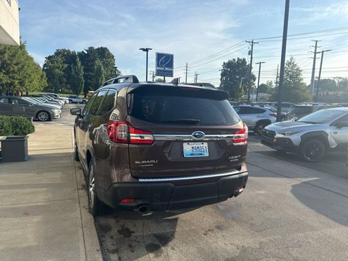 Used 2019 Subaru Ascent Limited AWD/4WD image 4
