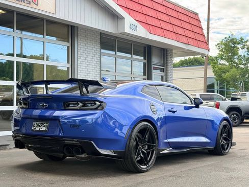 Used 2018 Chevrolet Camaro ZL1 RWD image 3