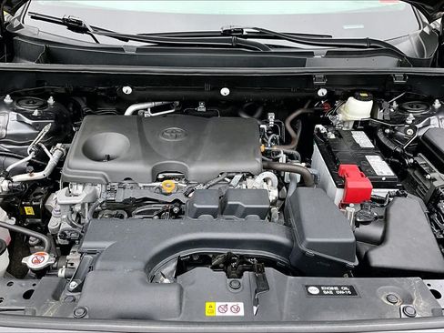 Used 2025 Toyota RAV4 XLE w/ Convenience Package AWD/4WD image 30