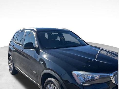 Used 2017 BMW X3 xDrive28i image 10