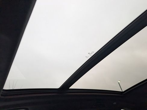 Used 2022 BMW X5 xDrive40i w/ M Sport Package image 33