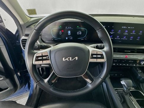 Certified 2024 Kia Telluride S w/ S Sunroof Package AWD/4WD image 11