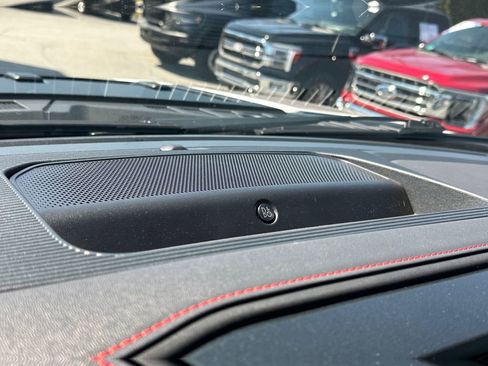 Used 2025 Ford F150 Raptor AWD/4WD image 20