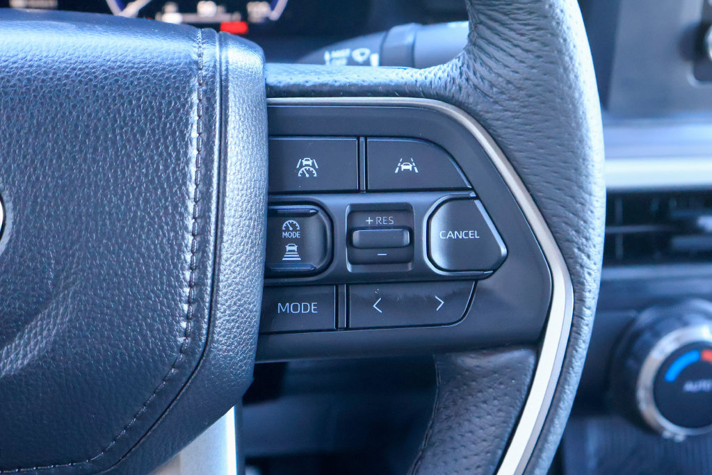 Used 2026 Toyota Tacoma TRD Off-Road AWD/4WD image 15