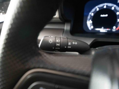 Used 2024 Toyota Tacoma TRD Sport w/ TRD Sport Upgrade Package AWD/4WD image 13