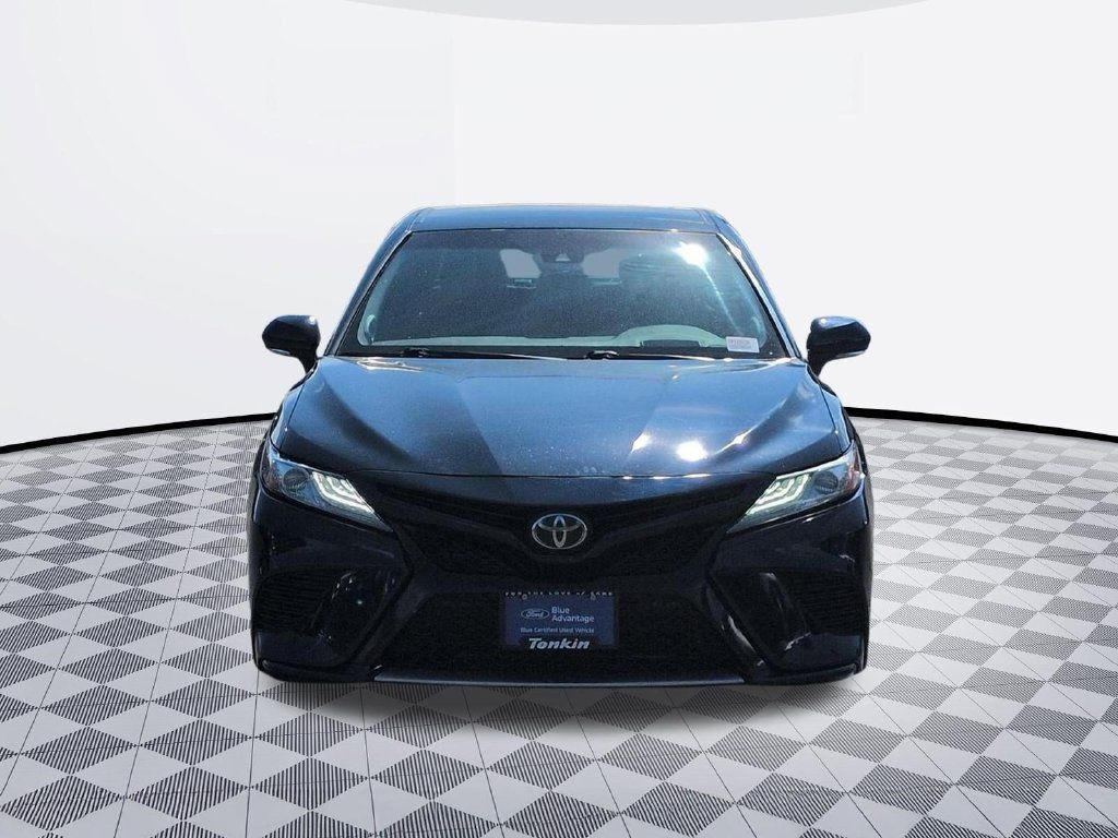 Used 2018 Toyota Camry XSE FWD image 8