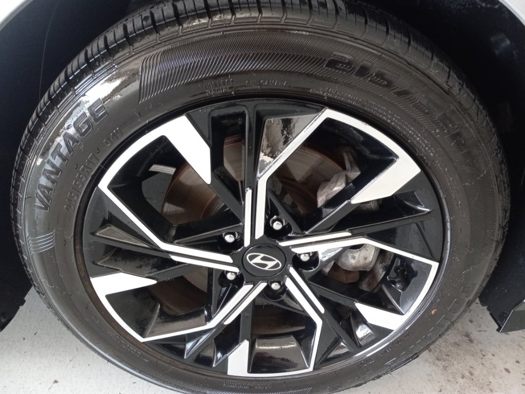 Used 2025 Hyundai Sonata SEL FWD image 4
