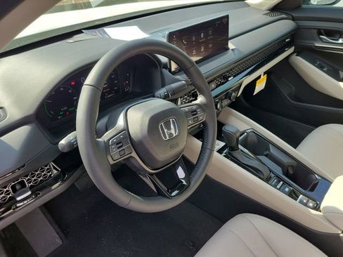 New 2026 Honda Accord EX-L image 13