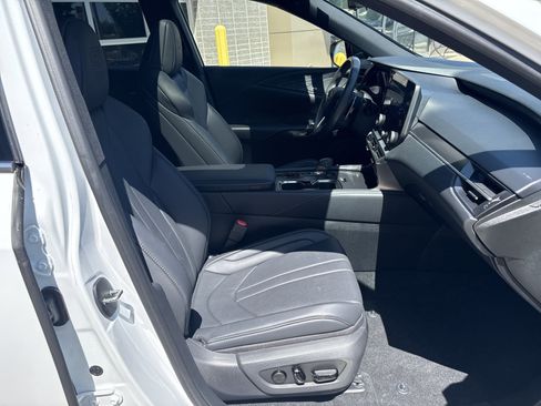Used 2024 Lexus RX 350 F Sport w/ Convenience Package AWD/4WD image 33