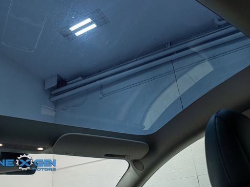 Used 2021 Tesla Model 3 Standard Range Plus image 25