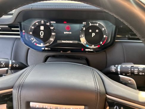 Used 2023 Land Rover Range Rover SE AWD/4WD image 25
