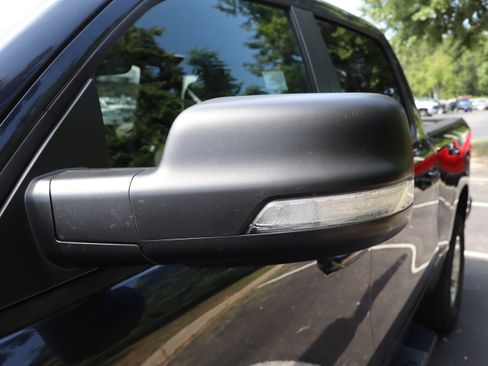 Used 2021 RAM 1500 Big Horn RWD image 19