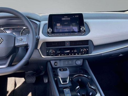 New 2026 Nissan Rogue SV FWD image 8