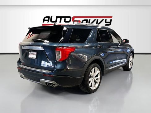 Used 2022 Ford Explorer Platinum w/ Equipment Group 601A image 7