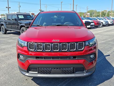 New 2025 Jeep Compass Latitude w/ Sun & Sound Group image 3