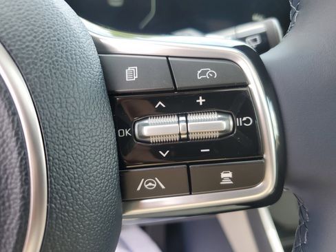 New 2026 Kia Carnival SX image 27