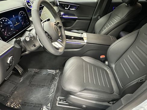 New 2026 Mercedes-Benz GLC 300 image 9