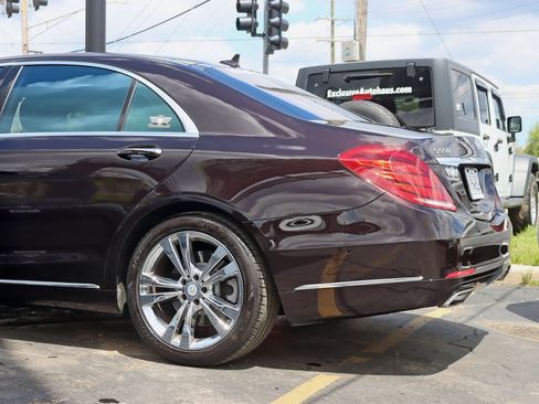 Used 2015 Mercedes-Benz S 550 4MATIC Sedan image 12