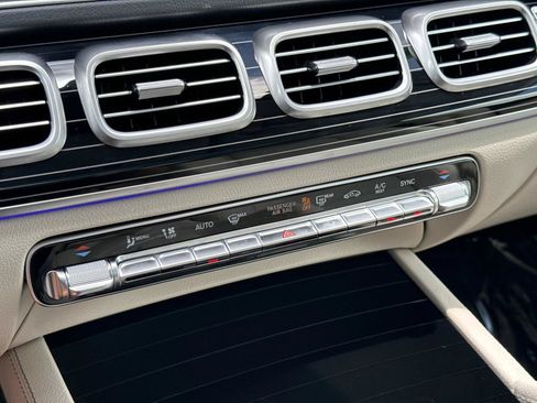 Certified 2026 Mercedes-Benz GLS 450 4MATIC image 29
