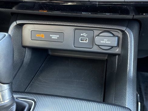 Used 2023 Honda Civic Sport image 6