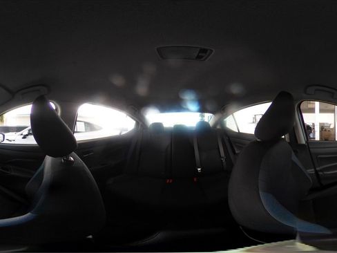 Used 2025 Nissan Versa SV image 40