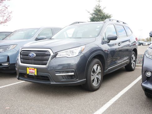 Used 2022 Subaru Ascent Premium w/ Convenience Package image 3
