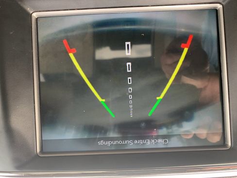 Used 2018 Jeep Grand Cherokee Overland image 17