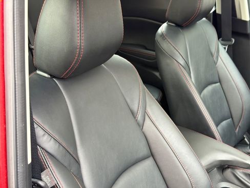 Used 2016 MAZDA MAZDA3 i Grand Touring image 9