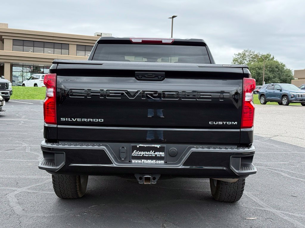Used 2023 Chevrolet Silverado 1500 Custom AWD/4WD image 33