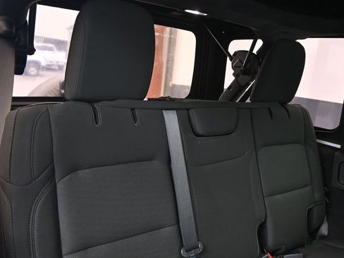 Used 2020 Jeep Wrangler Unlimited Sport S image 14