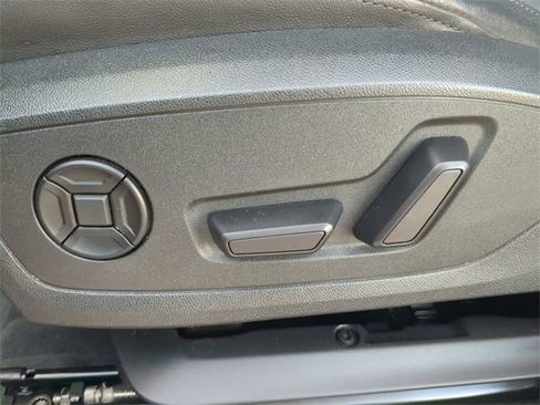 Used 2022 Audi Q3 2.0T Premium Plus image 20