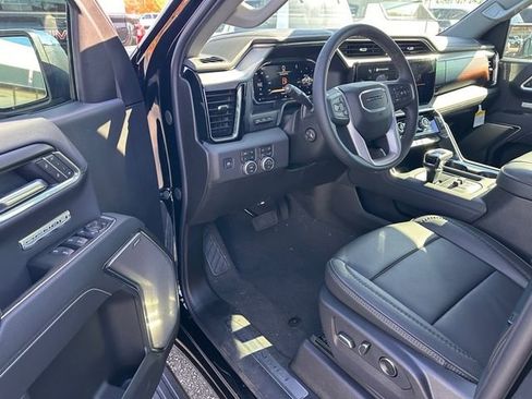 New 2026 GMC Sierra 1500 Denali w/ Denali Reserve Package image 17