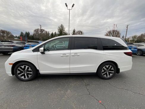 Used 2025 Honda Odyssey EX-L image 5