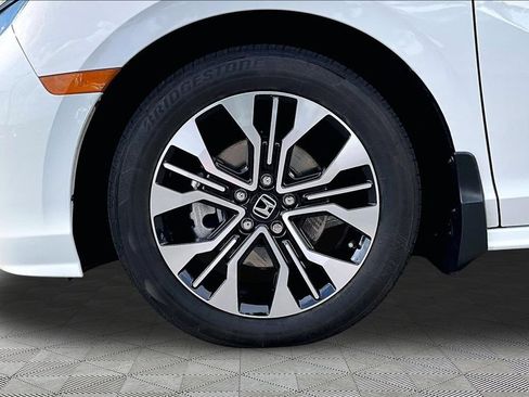 Used 2025 Honda Odyssey Elite image 25