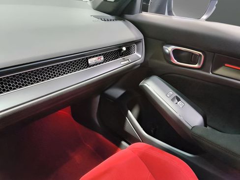 Used 2024 Honda Civic Type R image 21