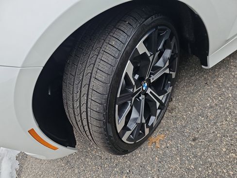 New 2026 BMW 330i Sedan w/ Premium Package image 34