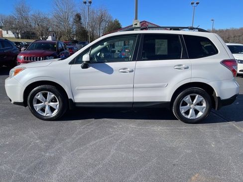 Used 2014 Subaru Forester 2.5i Premium w/ All-Weather Package image 5