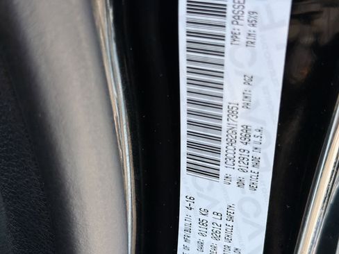 Used 2016 Chrysler 200 Limited w/ Anniversary Edition FWD image 37