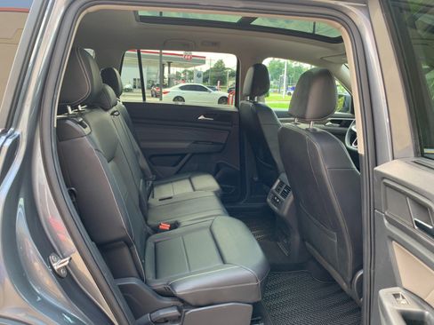 Used 2021 Volkswagen Atlas SEL AWD/4WD image 42