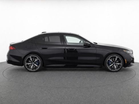 Used 2024 BMW 540i xDrive w/ Executive Package AWD/4WD image 29