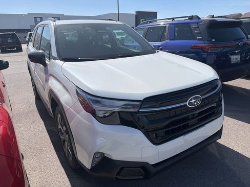 Used 2026 Subaru Forester Touring AWD/4WD image 10