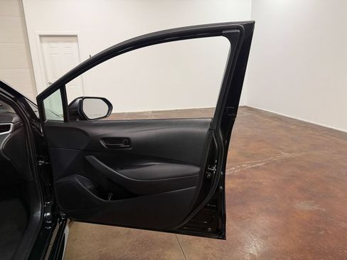 Used 2024 Toyota Corolla LE FWD image 62